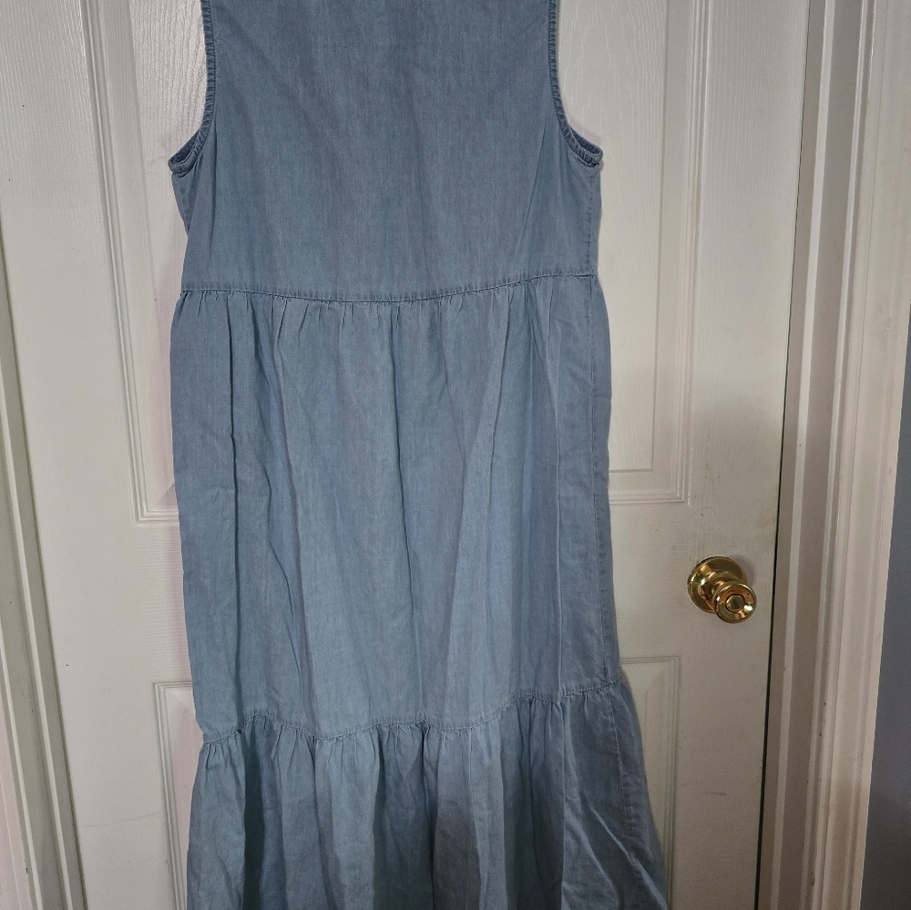 Dress - Picture 4 of 6